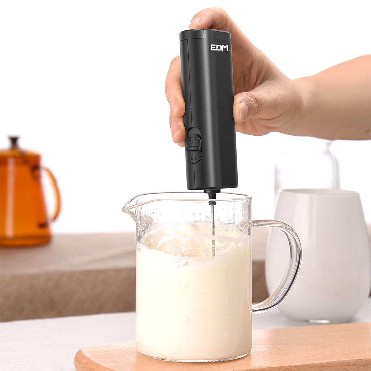Mini Whisk and Frother EDM 07773-2
